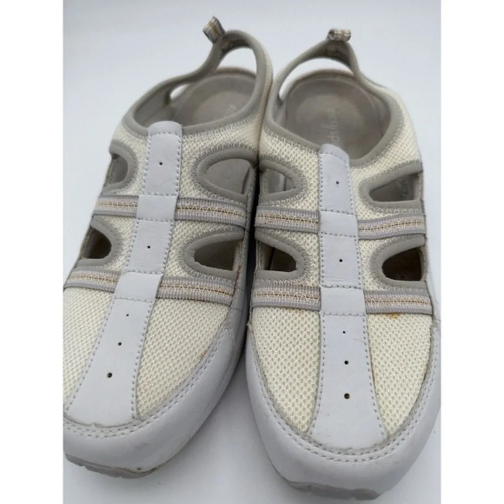 Easy Spirit Sesicilia Mary Jane Walking Shoes Womens 8.5M White Comfort.    1639